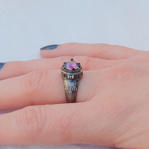 Stunning Gothic Poison ring with secret compartment.   Amethyst gem.  Most impressive.