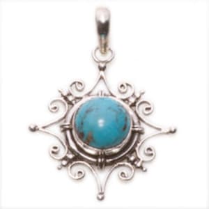 Feine Vintage Anhänger aus Silber mit einem Türkis Edelstein und ein Silber-Kette.