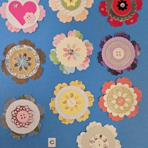 Fabrication de cartes découpées/embellissements de scrapbooking-plusieurs ensembles disponibles