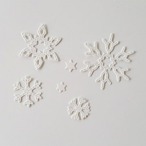 Stitched Snowflake Die Cuts