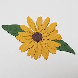 Daisy with Leaves Die Cuts