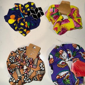 Printed Hair Scrunchies Pack | Cute Floral and Patterned Hair Ties, Aesthetic Everyday Hair Accessories, Trendy Cotton Scrunchie Gift Set