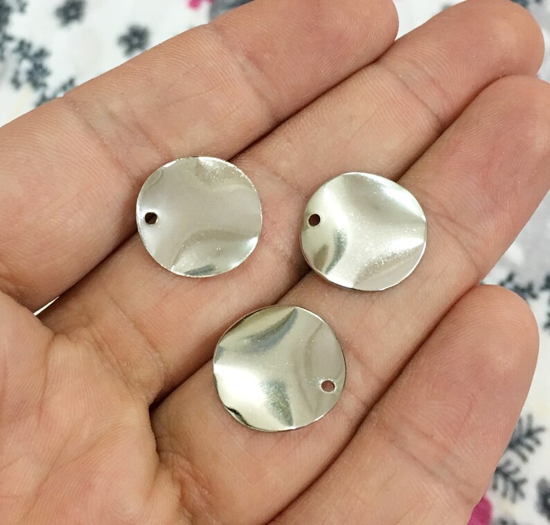 25 Gauge 1 Hole -Thickness Of 0.45 mm 150 Pcs Silver Tone Color 16 mm Curved Round Findings