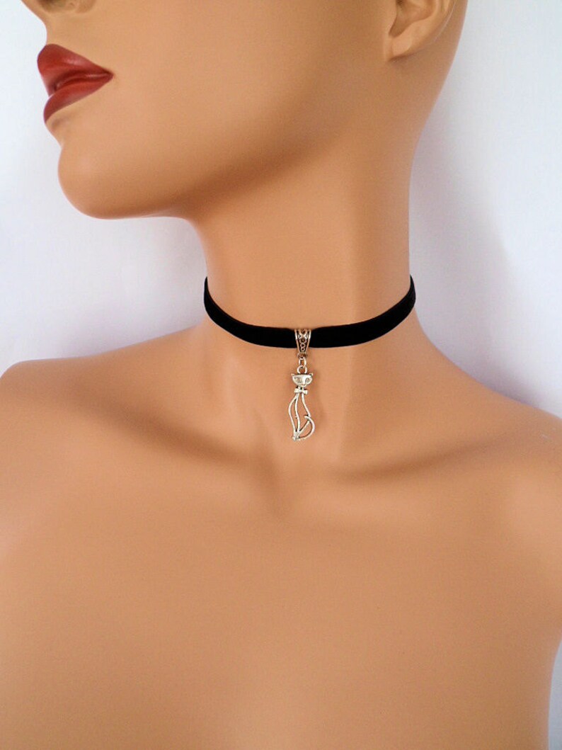 Cat Choker Black Velvet Choker Cat Necklace Stretch Ribbon Etsy UK