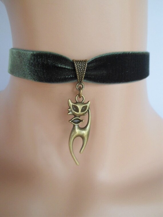 Cat Choker Green Velvet Choker Cat Necklace Stretch Ribbon Etsy