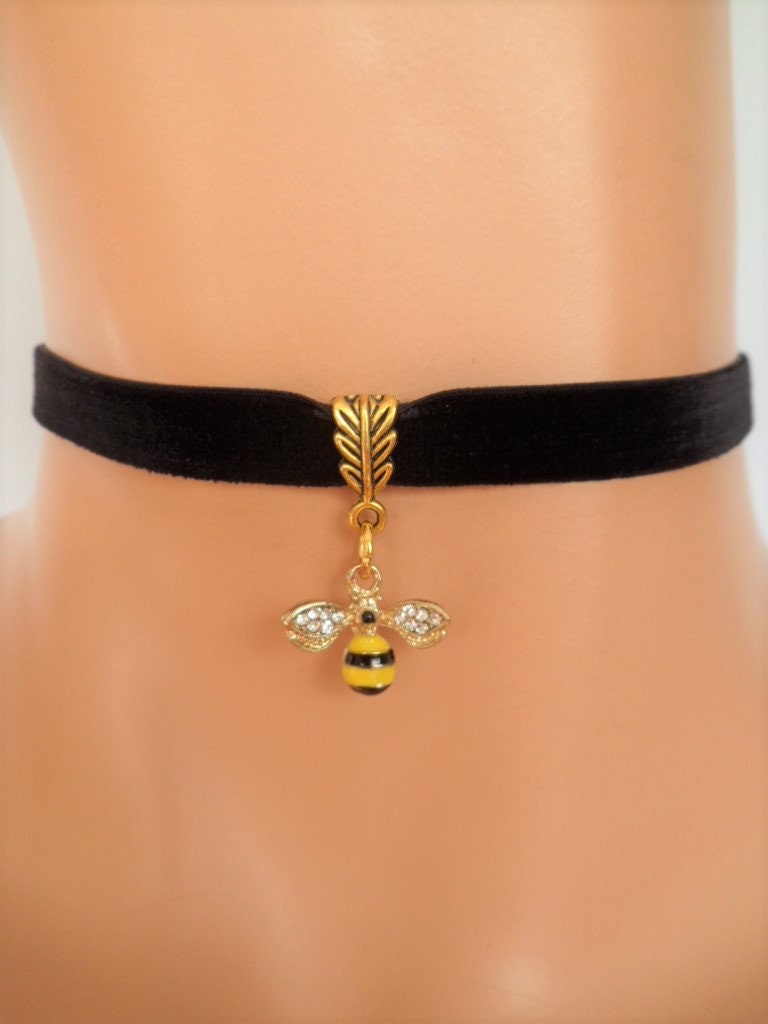 Bee Velvet Choker Etsy India
