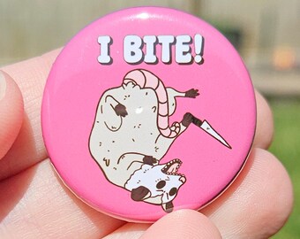 Bottone "I Mordi! Opossum" da 1,25"