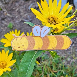 Long Bee - Iron on Patch