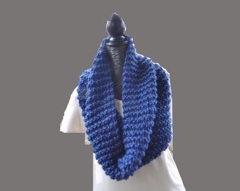 Blue Knit Scarf, Blue Chunky Knit Scarf, Blue Infinity Scarf, Blue Knit Shoulder Wrap, Blue Knitted Scarves , Blue Cowl, Snood, Blue Scarf