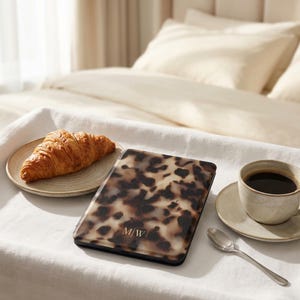 Personalized Kindle Case Gift For Wife Custom Tortoiseshell Monogram Cover Anniversary Gift EReader Accessory Chic Quiet Luxury Folio Sleeve image 4