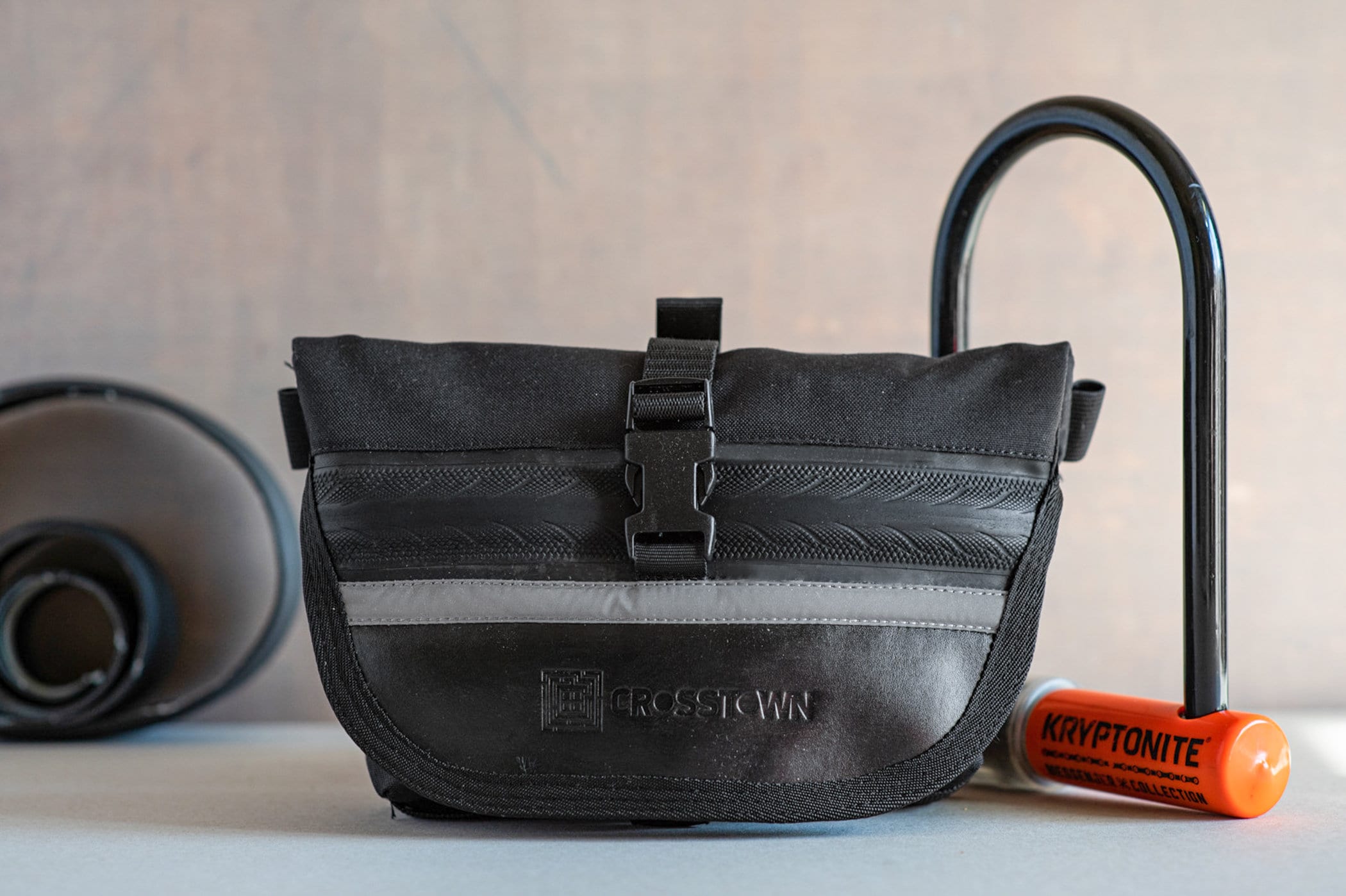 HIP BAG, U Lock Holster, Waterproof Belt Pack Black Cordura HIP BAG, U Lock Holster, Waterproof Belt Pack Black Cordura