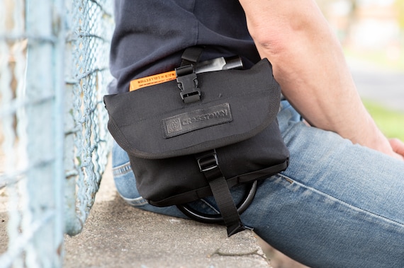 HIP BAG, Bicycle Waterproof Belt Pack Black Cordura U Lock HIP BAG, Bicycle Waterproof Belt Pack Black Cordura U Lock