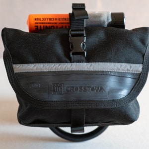 BELT PACK with U lock holster made of Cordura and recycled bicycle tube, Vegan