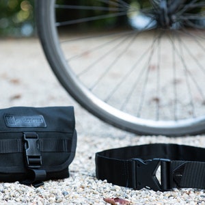 Bicycle hip bag made from CORDURA waterproof belt pack waist pack commuting bag