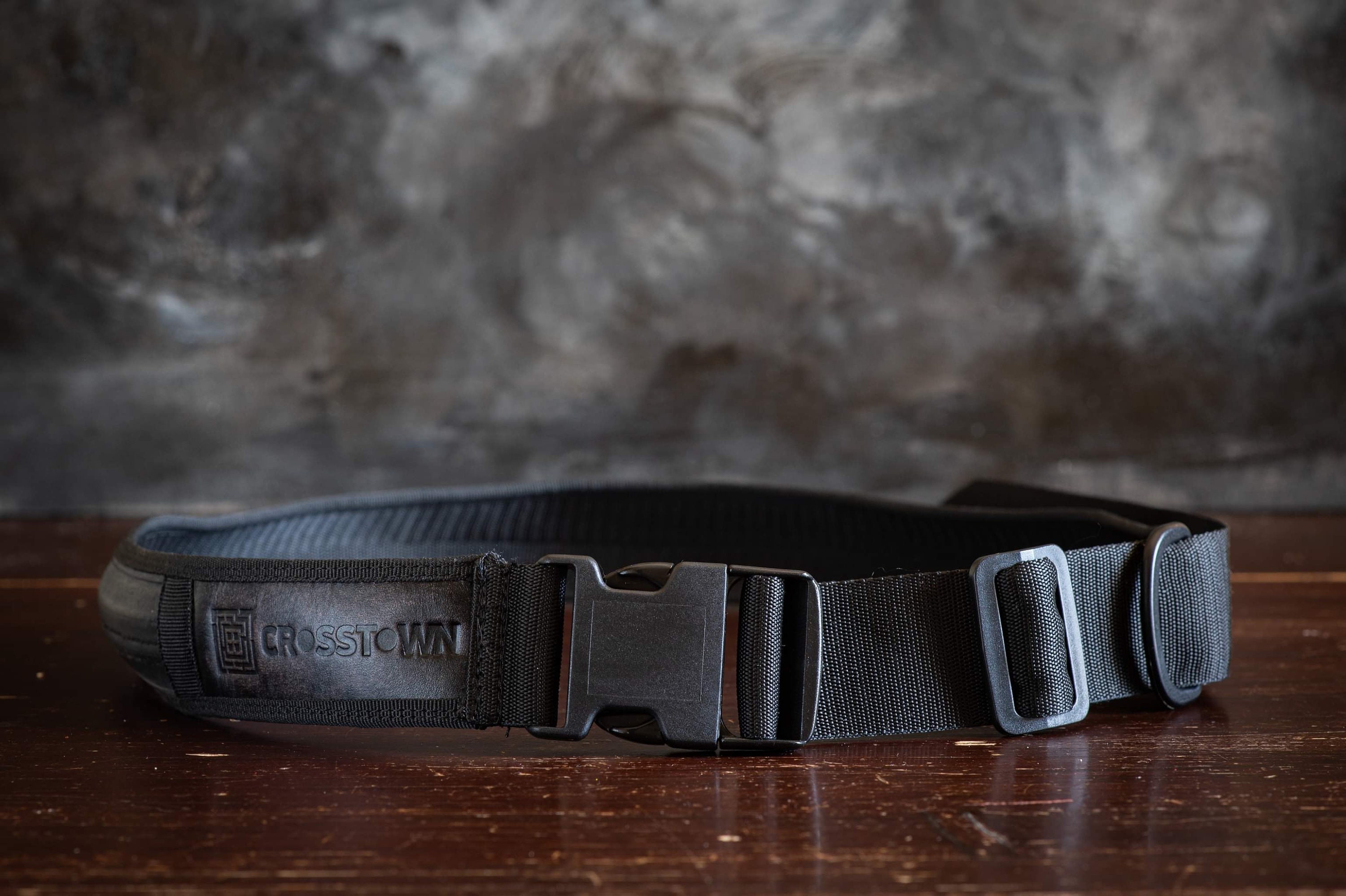 【U LAN】vintage eyelet belt two-way bag CAMPOS BELT BAG - VINTAGE NAVY ZIGZAG.ONE-OF-A-KIND – Reclaim SL