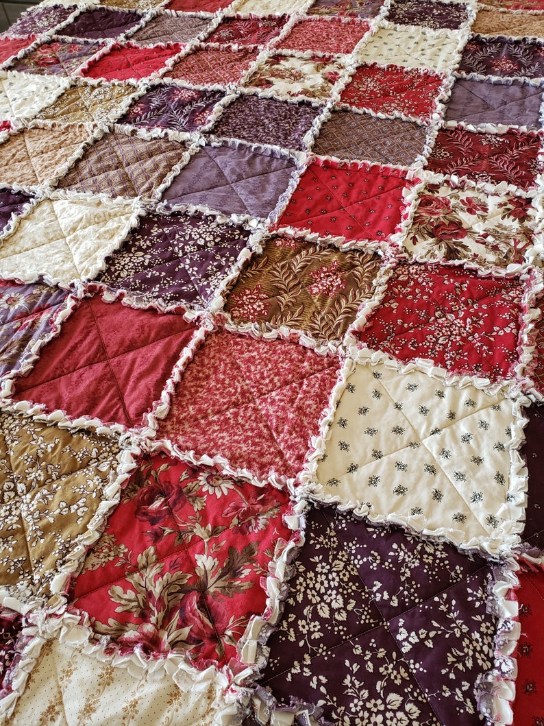 Burgundy Taupe Jardin Rustique Large Rag Quilt Throw Red Brown Purple Cream