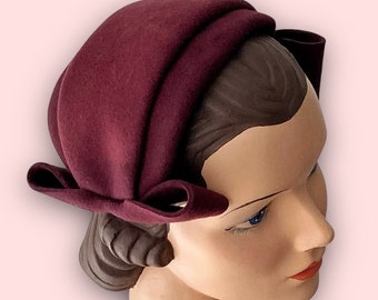 Half Hat Betty in wool felt, burgundy, 50s style