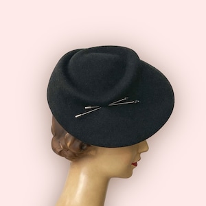 Agatha- 50s-Style Hat, schwarz.