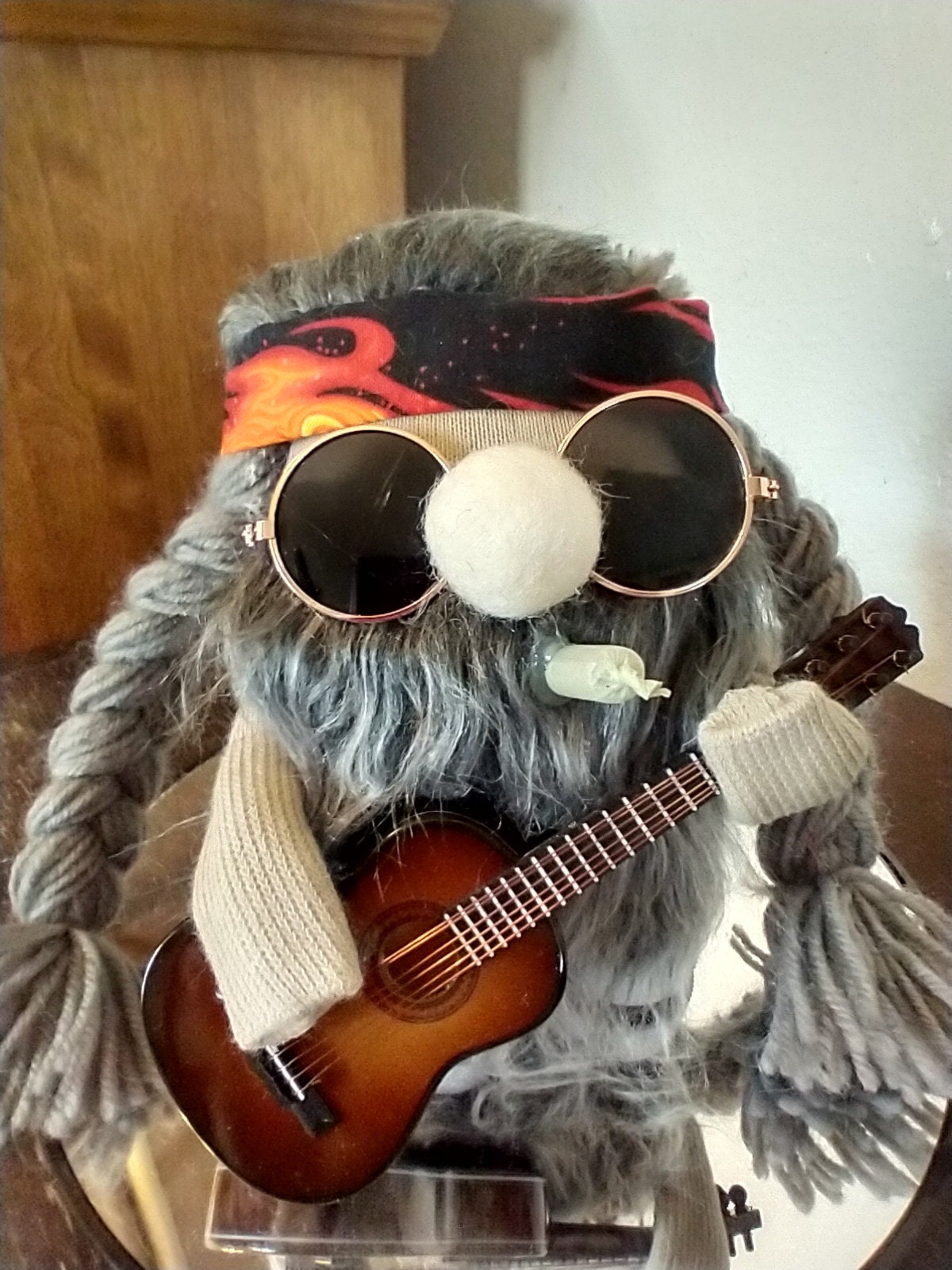 Willie Wiredhand - Etsy