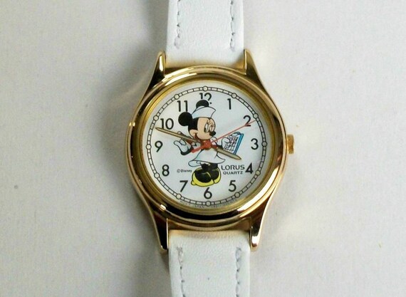 Disney Minnie Mouse Nurse Watch! New!