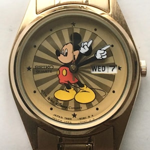 mickey Disney Retired New Calendar Square Men's Mickey Mouse Watch