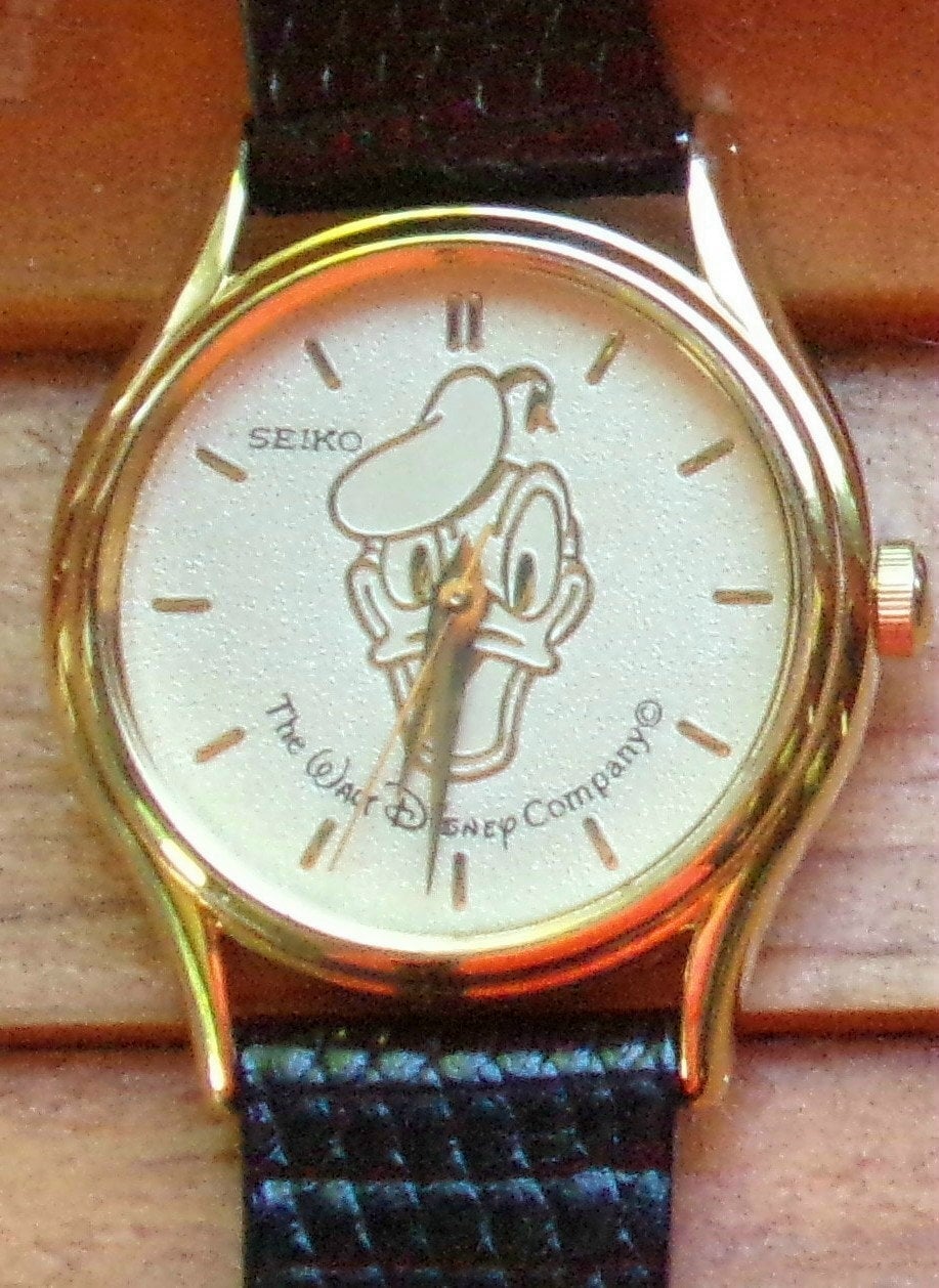 seiko donald duck watch