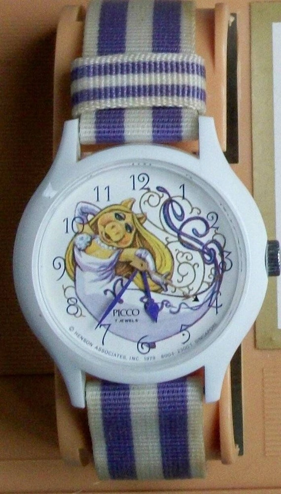 Retired Picco Jim Henson Muppets Miss Piggy Watch!