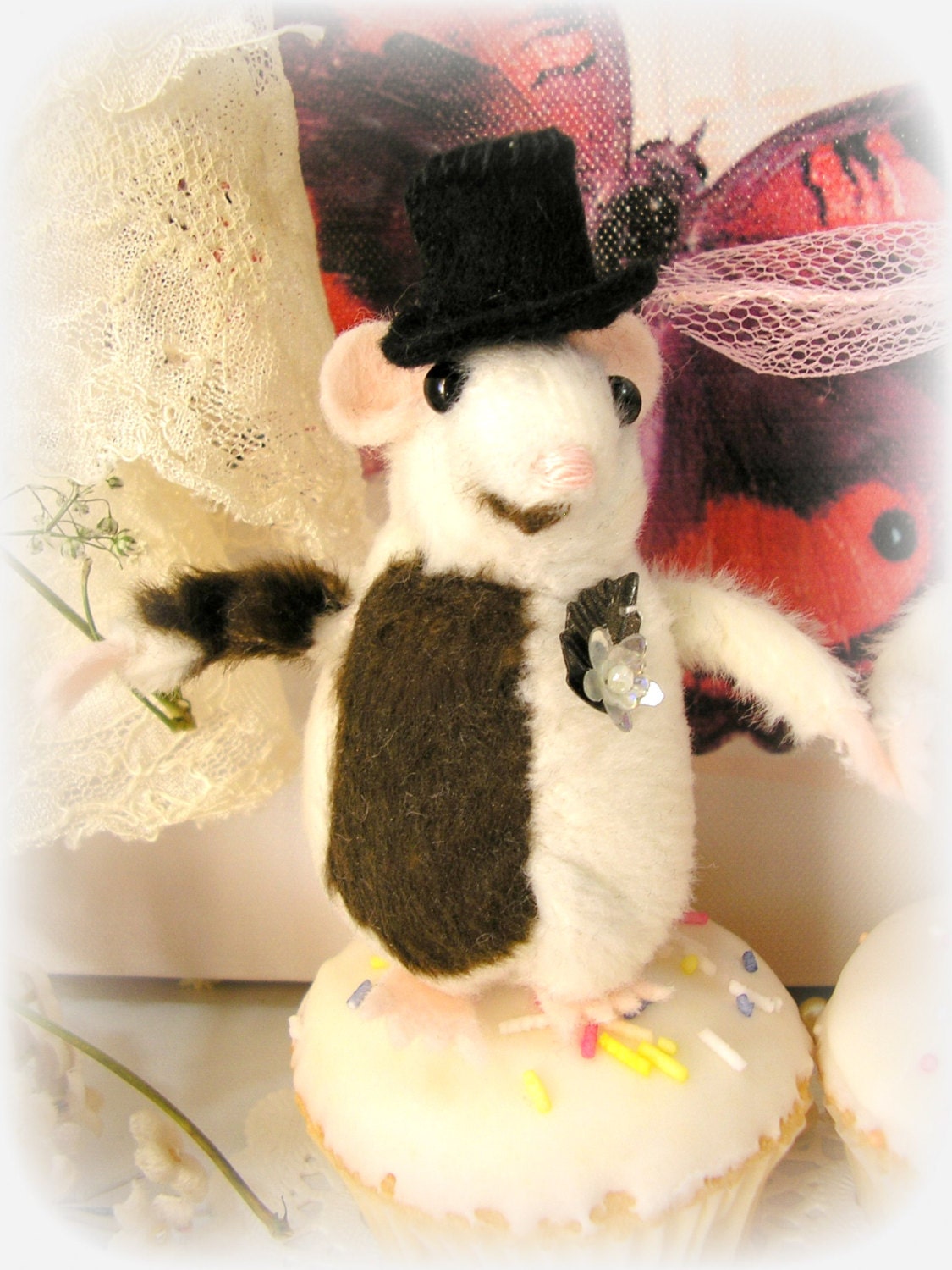 Mouse Wedding Cake Topper PDF Pattern Mr and Mrs Mice Felt