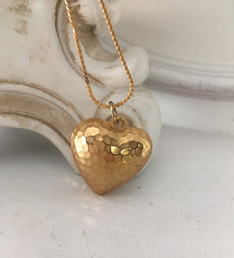 Vintage Textured Puffy Heart Necklace Gold Pendant Image 0
