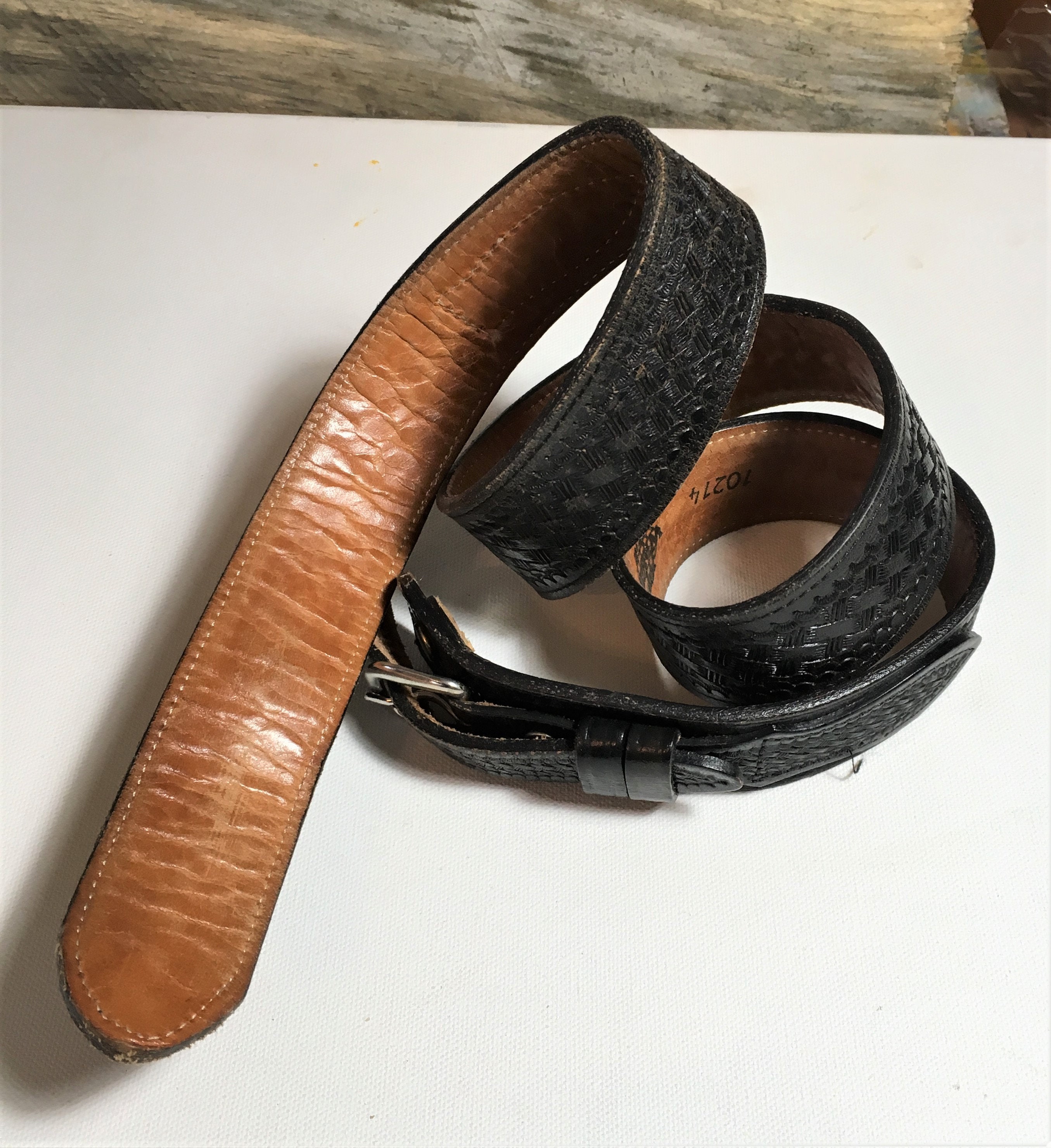 Vintage black tooled leather belt embossed leather belt size | Etsy