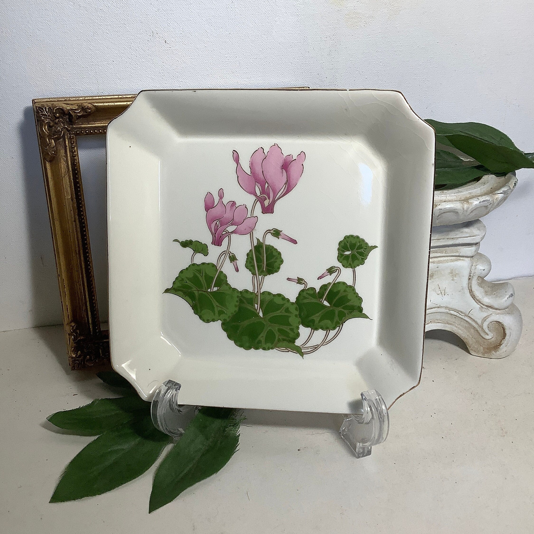 Kazutospicygem 鉢　（オマケステッカー付き） Vintage Cyclamen Otagiri Japan Trinket Dish, Jewelry Holder, Small