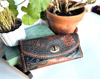 Vintage Tooled Leather Clutch Wallet 1970s