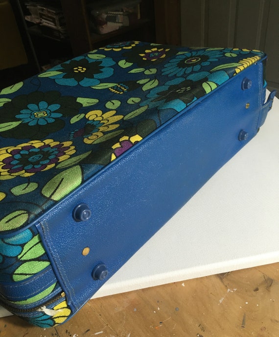 Vintage Floral Suitcase, Mod Flowers Overnight Bag, 1960's Japan