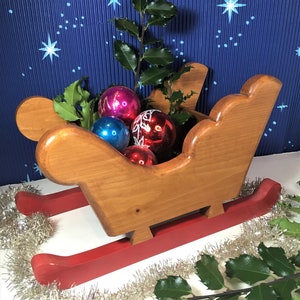 Vintage Christmas Sleigh for Table, Wood Christmas Sled, Christmas Centerpiece, Wood Sleigh Centerpiece, Christmas Decor