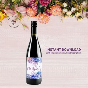 Floral Mother&#39;s Day Wine Bottle Labels (Instant Download)