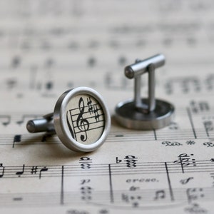 Cufflinks // clefs // stainless steel // gift for musicians // treble clef image 2