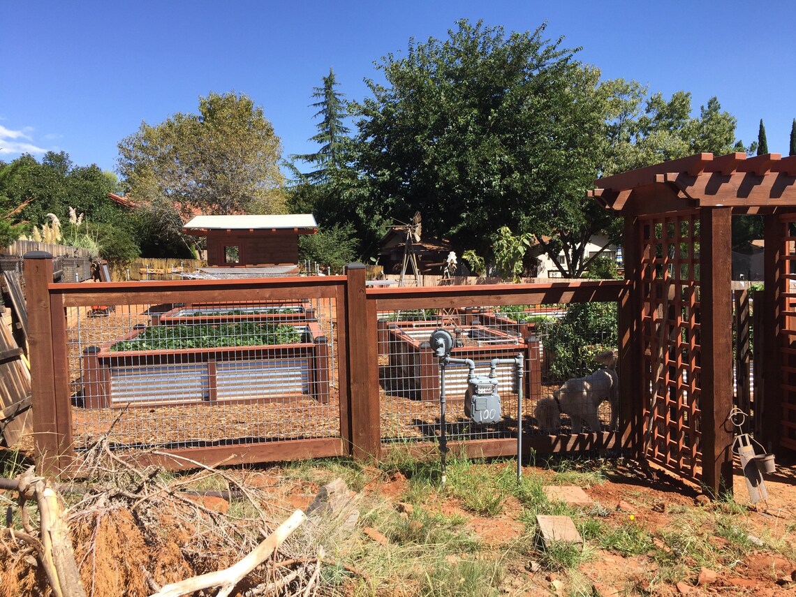 Farm Fence W/ Wire Mesh Etsy