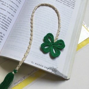 Crochet “Quadrifoglio” Bookmark/Various Colors