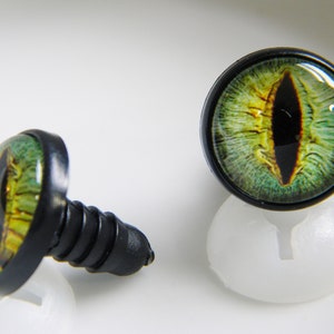 Green safety eyes, 12-14-16-18-20 mm for stuffed animals, amigurumi, crochet animals, gurumi eyes, cat eyes, glass cabochon safety eyes.