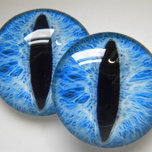 Glass eyes, blue eyes, dragon eyes, creature eyes, blue cat eyes, eyes for sculptures, crafts, etc.  One Pair - Choose size from menu.
