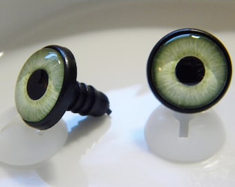 Green safety eyes, 12-14-16-18-20 mm for stuffed animals, amigurumi, crochet animals, gurumi eyes, bird eyes, glass cabochon safety eyes.