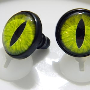 Green safety eyes, 12-14-16-18-20 mm for stuffed animals, amigurumi, crochet animals, gurumi eyes, cat eyes, glass cabochon safety eyes.