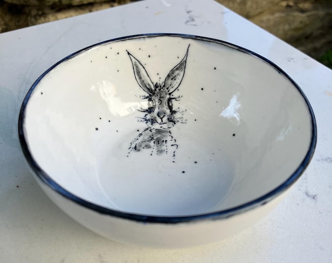 Handmade Ceramic Bowl: Hand Painted Hare Design Cream Colour Trinket Bowl