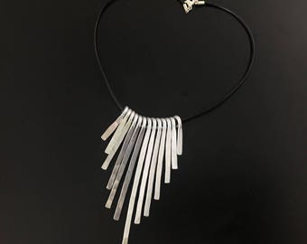 Hammered necklace XL tip