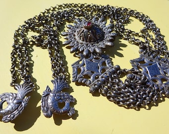 Kiousteki Epiro Grecia Costume tradizionale maschile Balcani Ottone Argento Niello Savati Ornamento per il petto