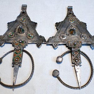 Fabulous Pair of Antique and later Large Silver Enamel Berber Fibulae &quot;TIZERZAI&quot; from Morocco Berber Fibulae Moroccan Jewellery