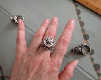 Arabic Peninsula Bedouin Round Tower Ring Antique Silver