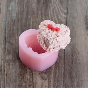 3D Silicone molds Rose heart-shaped cosmetic case Silicone Soap Mold Handmade Soap Mold Chocolate Soap Soap Mold Candle Mold LZ0094