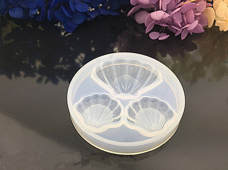Mini Crystal Dijiao Shell Silicone Mold diy Ornament Making Small Shell Porcelain Striped Chocolate Foldant Cake Decorative Mold