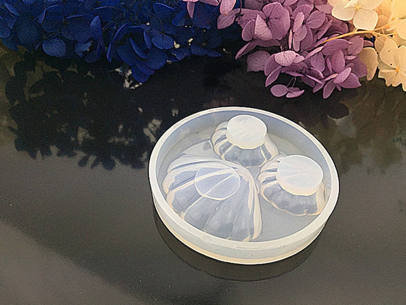 Mini Crystal Dijiao Shell Silicone Mold diy Ornament Making Small Shell Porcelain Striped Chocolate Foldant Cake Decorative Mold